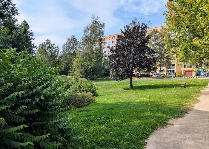 Moderni V Srdci Jablonce * جابلونك ناد نيسو