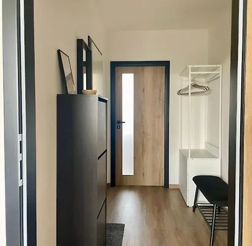 Moderni V Srdci Jablonce * جابلونك ناد نيسو